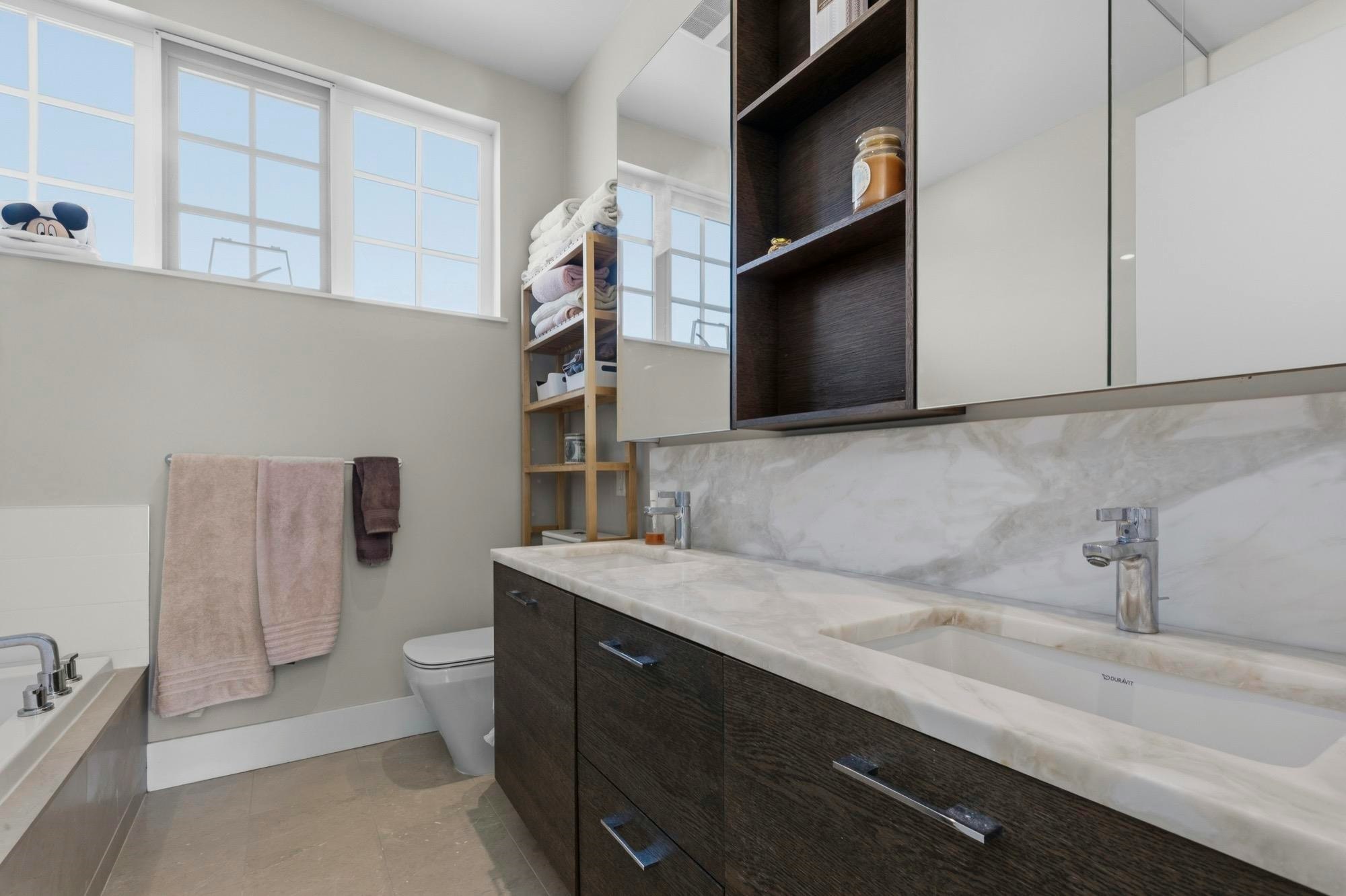 276 W 62nd Avenue, Vancouver, BC, V5X 0H1 - 14
