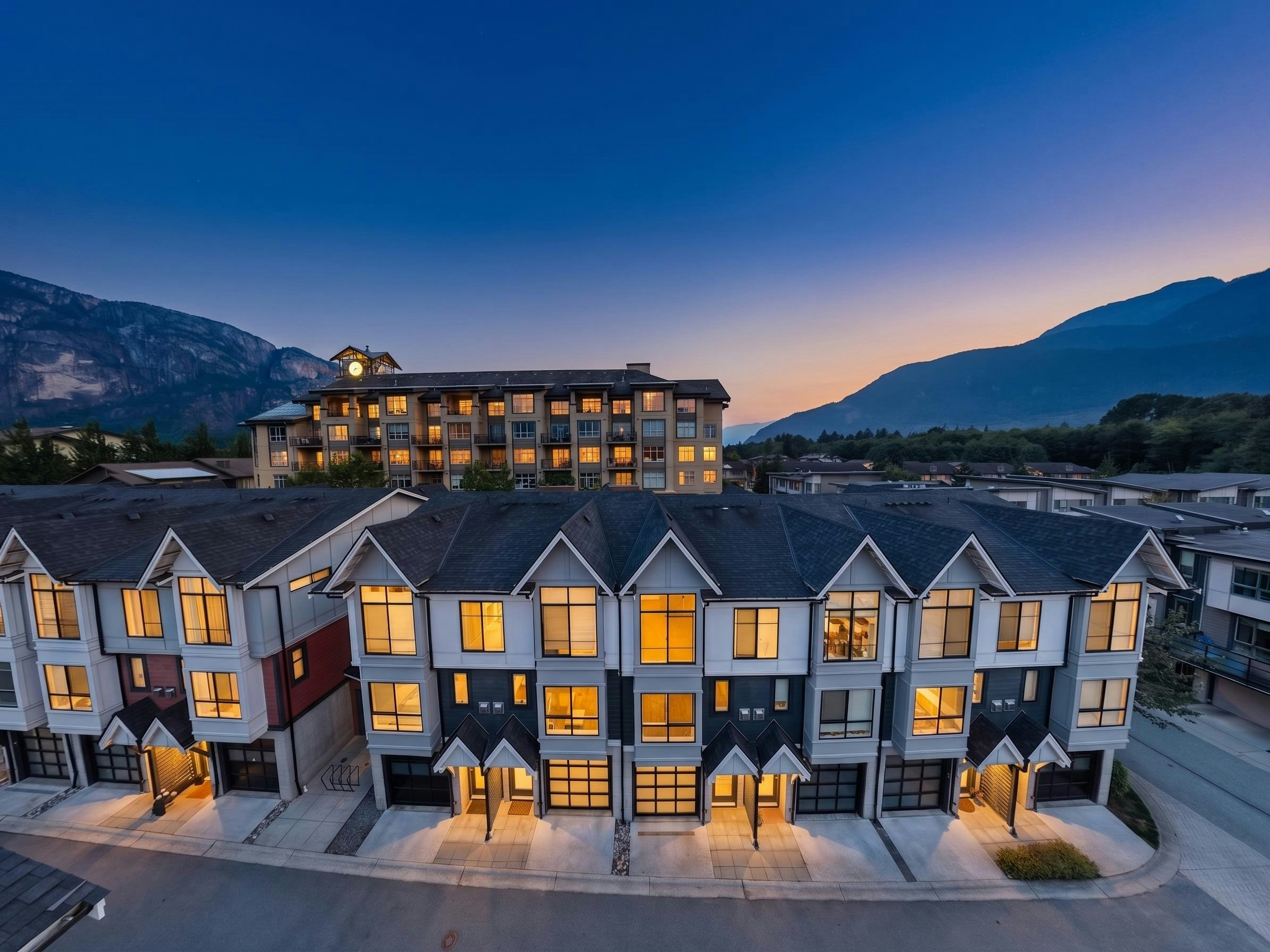 1210 Granite Drive, Squamish, BC, V8B 0V9 - 2