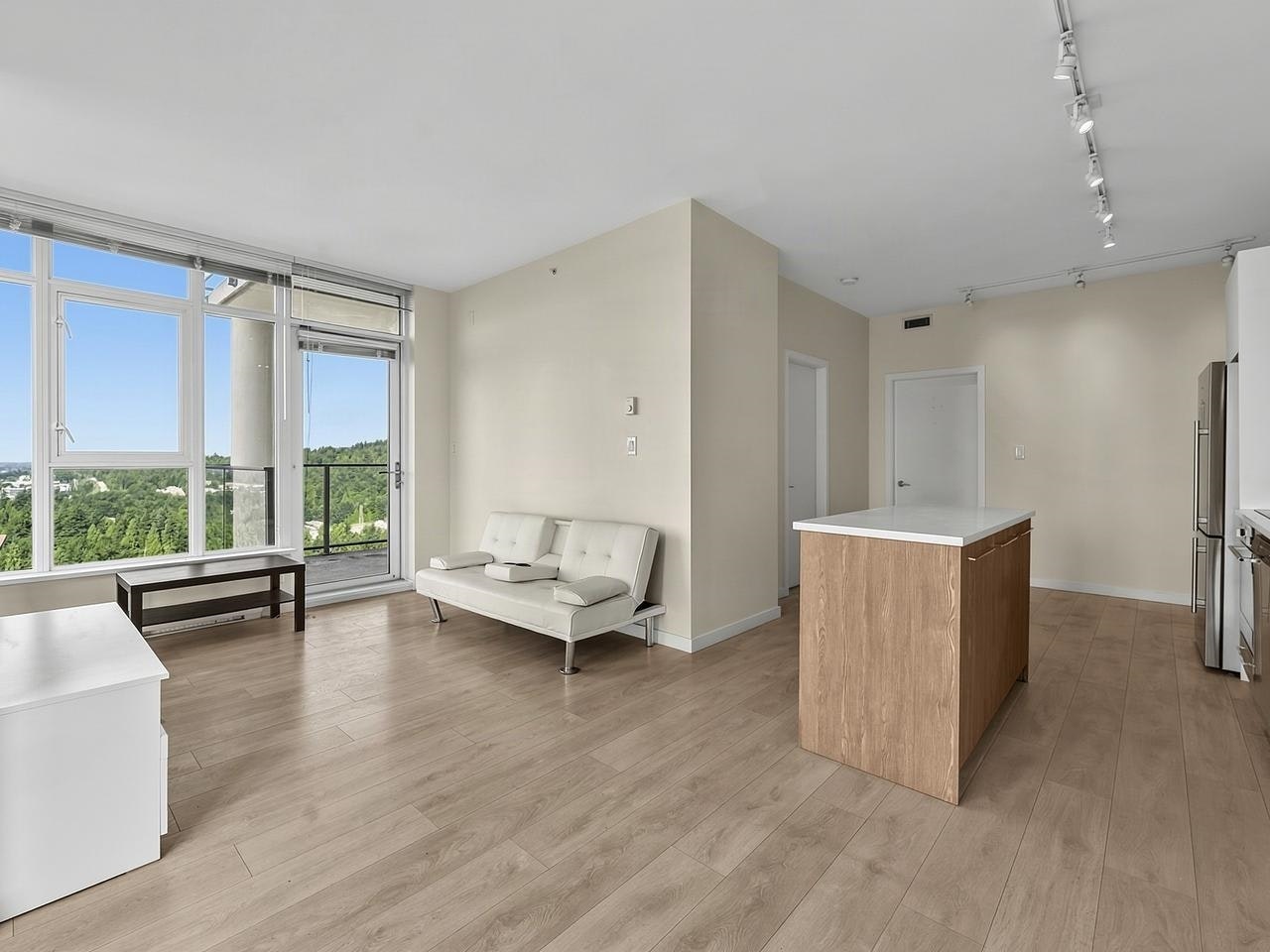 1202-691 North Road, Burnaby, BC, V3J 0H9 - 9