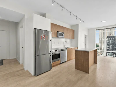1202-691 North Road - 5