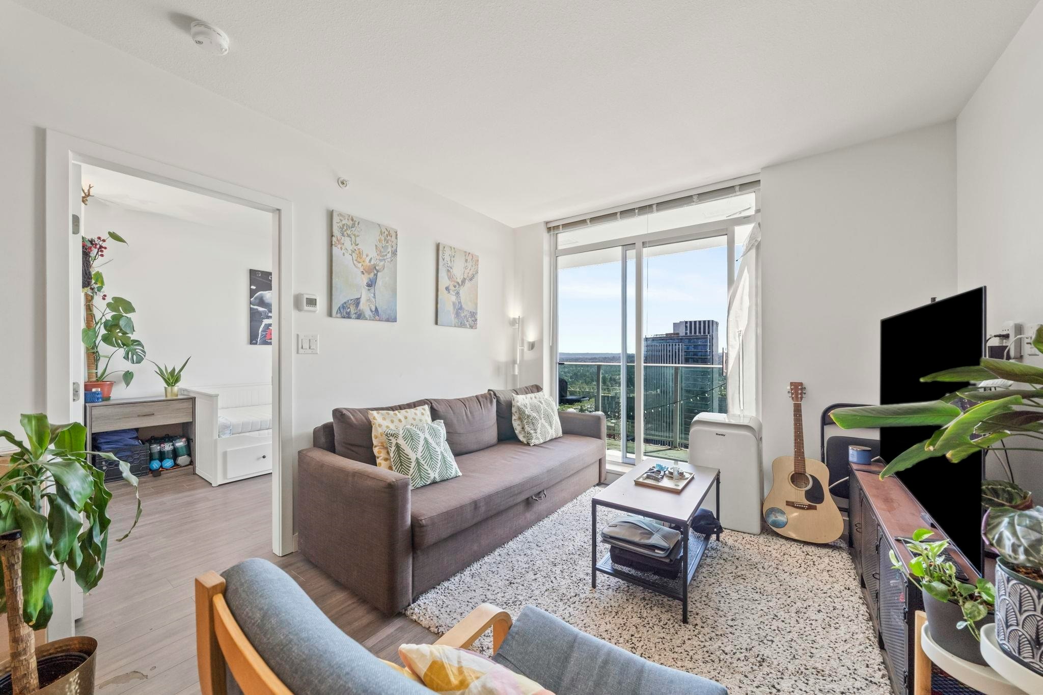 2701-13655 Fraser Highway, Surrey, BC, V3T 0P8