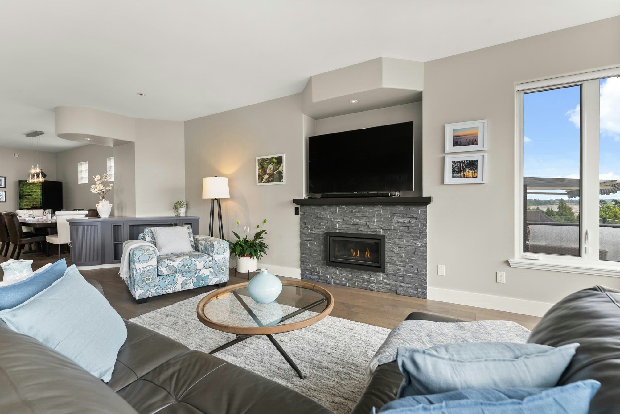 15507 Columbia Avenue, Surrey, BC, V4B 1K5 - 10