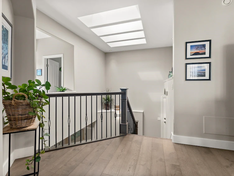 15507 Columbia Avenue, Surrey, BC, V4B 1K5 - 7