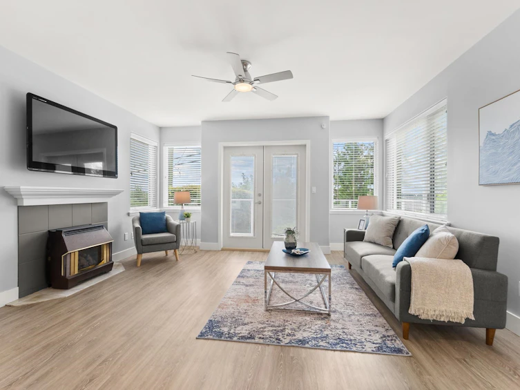 15507 Columbia Avenue, Surrey, BC, V4B 1K5 - 34