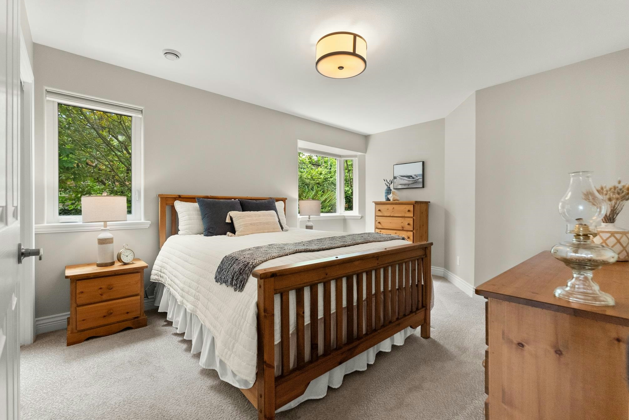 15507 Columbia Avenue, Surrey, BC, V4B 1K5 - 29