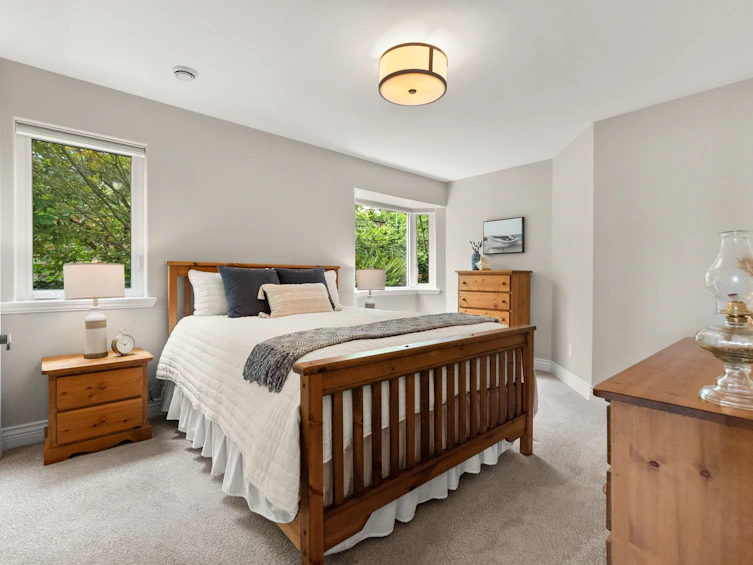 15507 Columbia Avenue, Surrey, BC, V4B 1K5 - 29