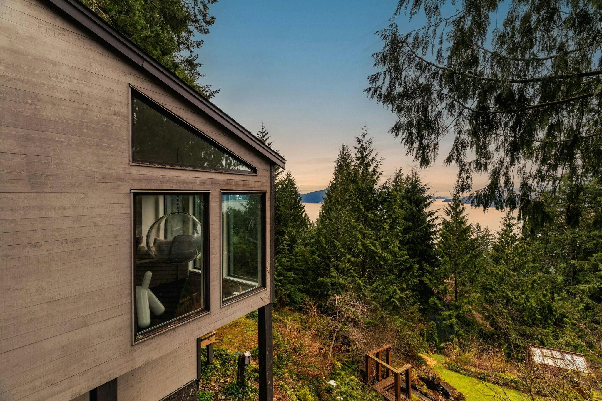 470 Timbertop Drive, West Vancouver, BC, V0N 2E0