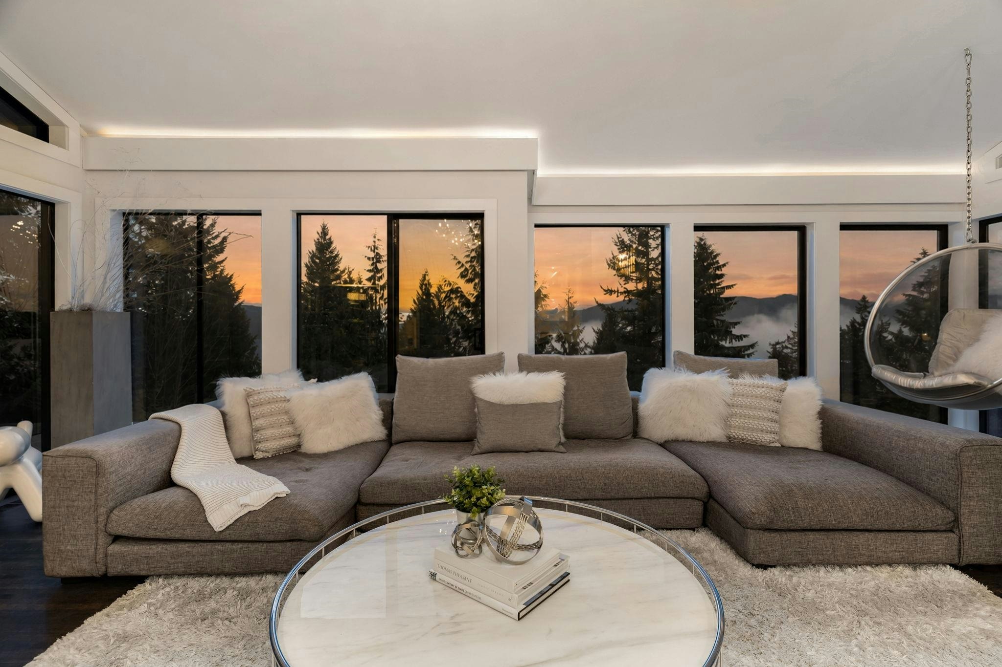 470 Timbertop Drive, West Vancouver, BC, V0N 2E0 - 4