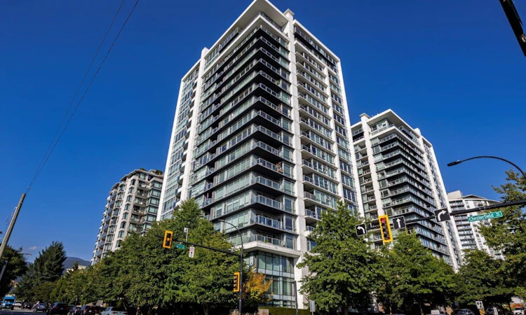 1103-1320 Chesterfield Avenue