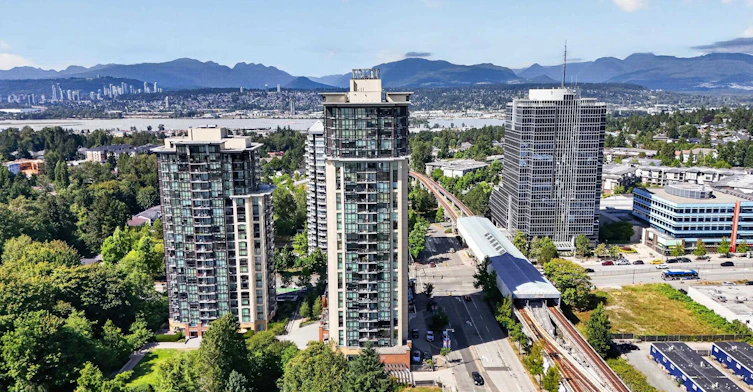 2302-10777 University Drive, Surrey, BC, V3T 0E6 - 20