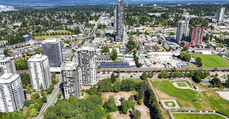 2302-10777 University Drive, Surrey, BC, V3T 0E6 - 24
