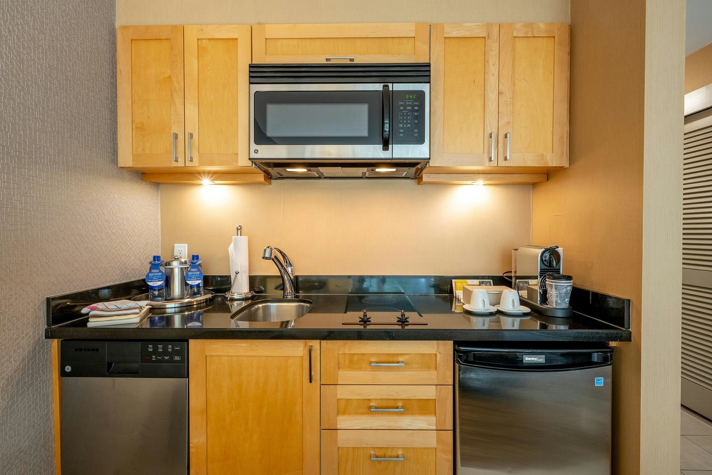 366/368-4050 Whistler Way, Whistler, BC, V8E 1H9 - 8