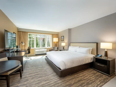 366/368-4050 Whistler Way - 2