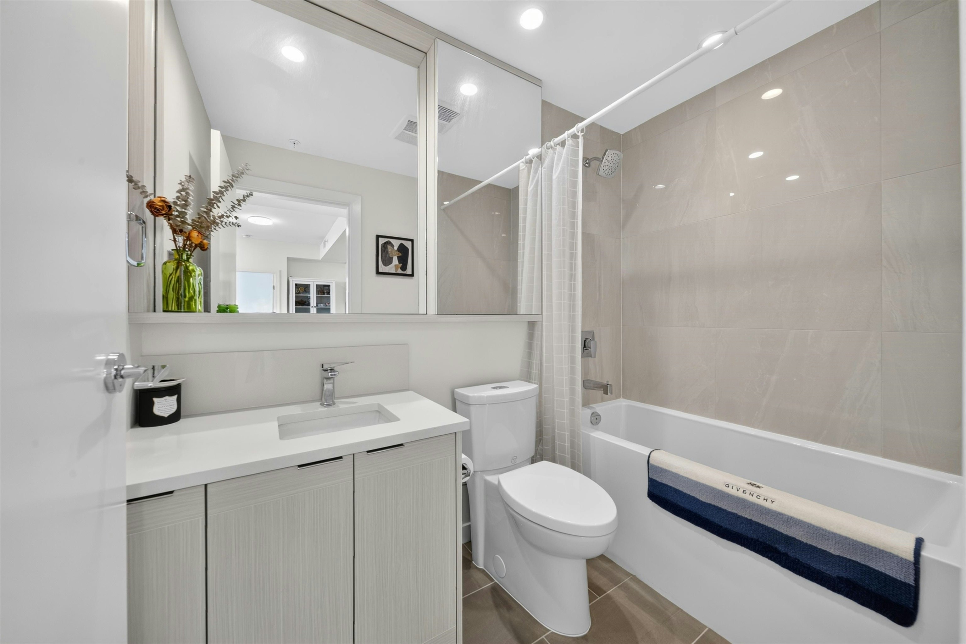 2103-5051 Imperial Street, Burnaby, BC, V5J 0J3 - 24
