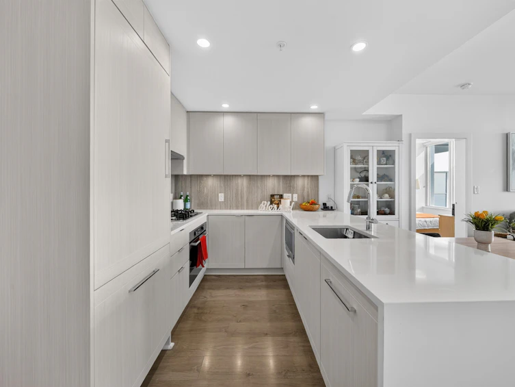 2103-5051 Imperial Street, Burnaby, BC, V5J 0J3 - 4