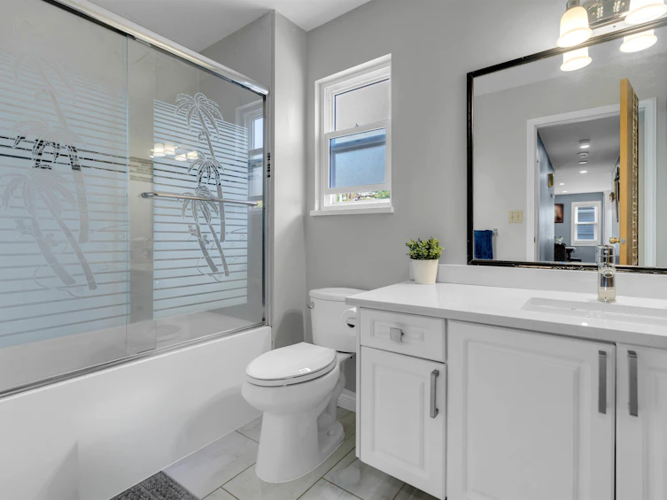 7869 143a Street, Surrey, BC, V3W 9W5 - 17