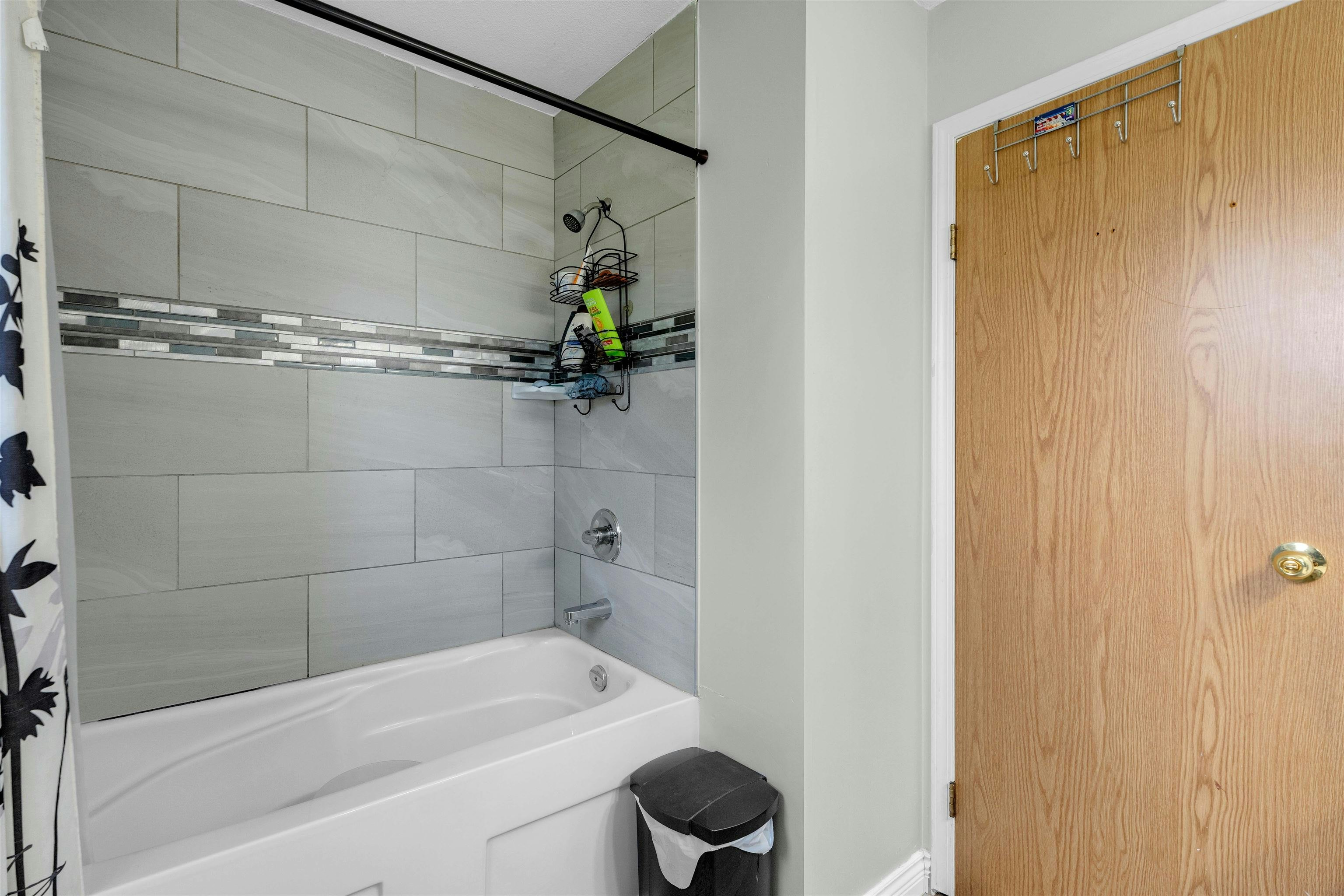 7869 143a Street, Surrey, BC, V3W 9W5 - 22