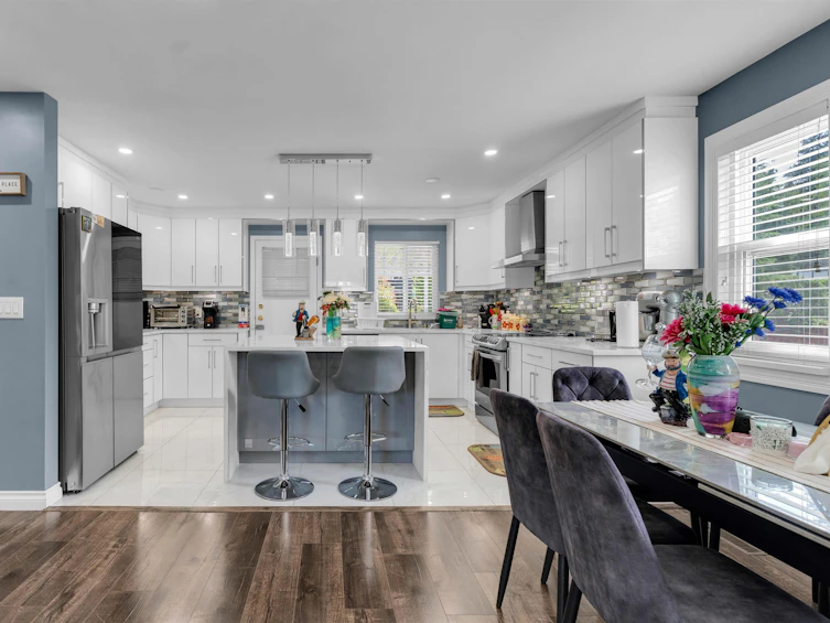 7869 143a Street, Surrey, BC, V3W 9W5 - 5