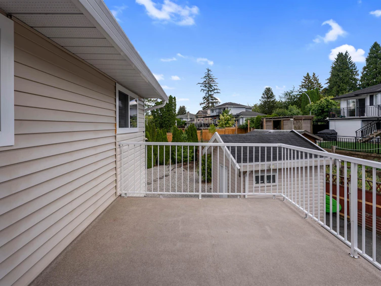 7869 143a Street, Surrey, BC, V3W 9W5 - 27