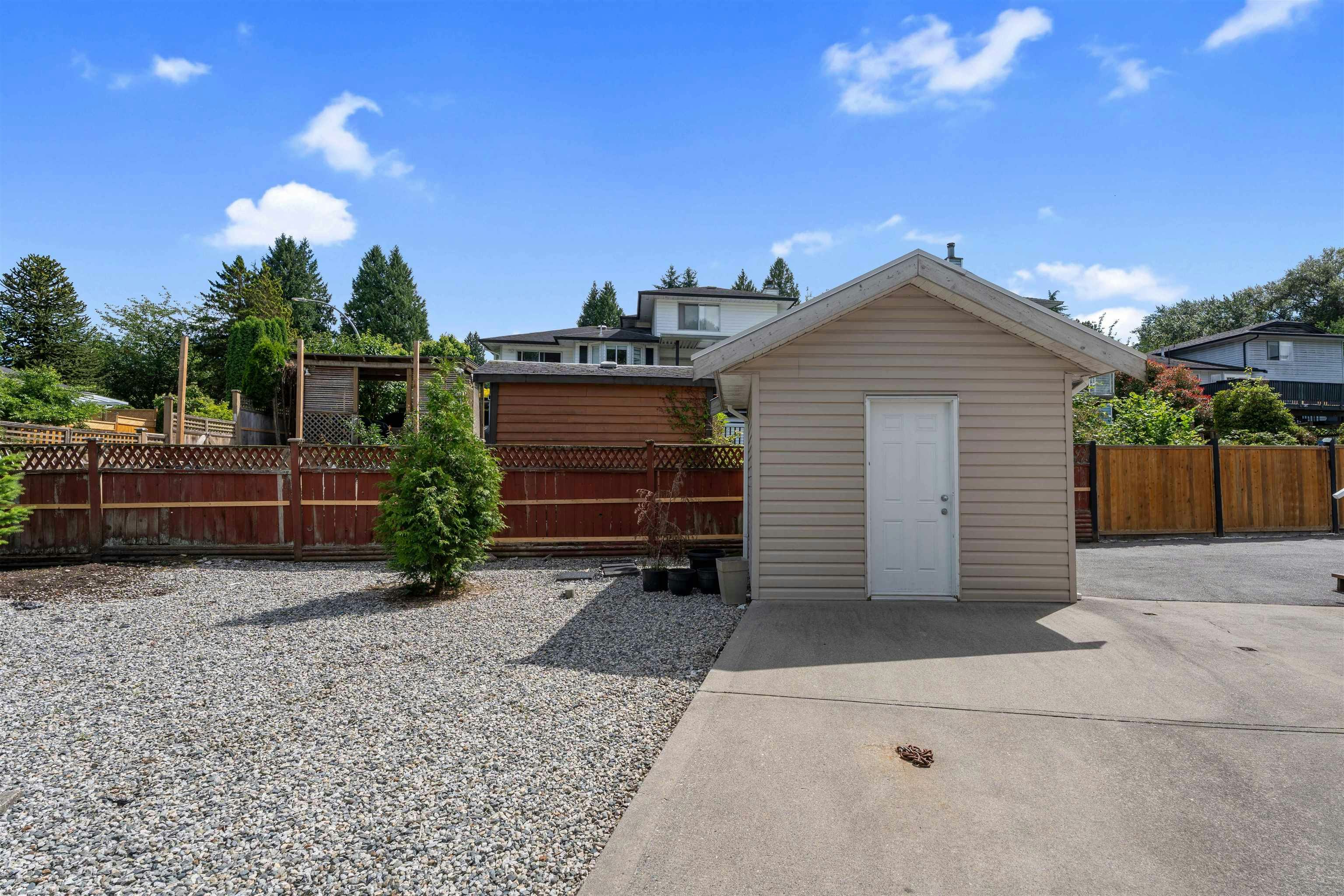 7869 143a Street, Surrey, BC, V3W 9W5 - 23