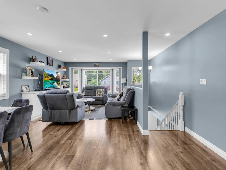 7869 143a Street, Surrey, BC, V3W 9W5 - 4