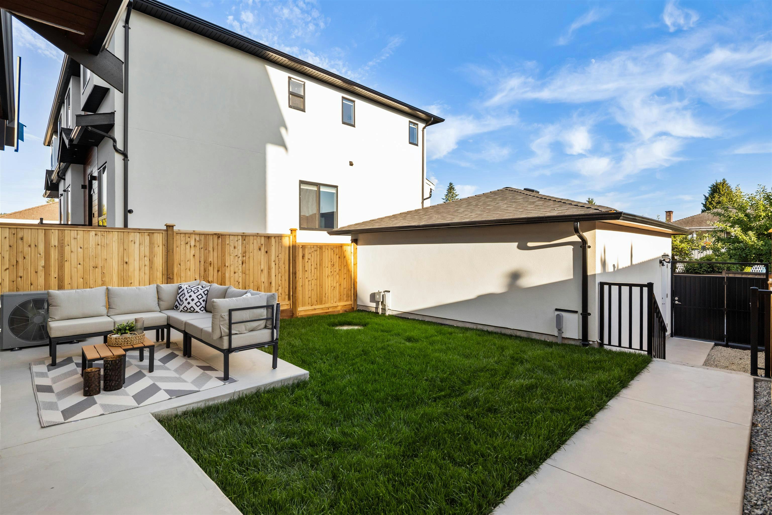 3-6682 Napier Street, Burnaby, BC, V5B 2C3 - 29