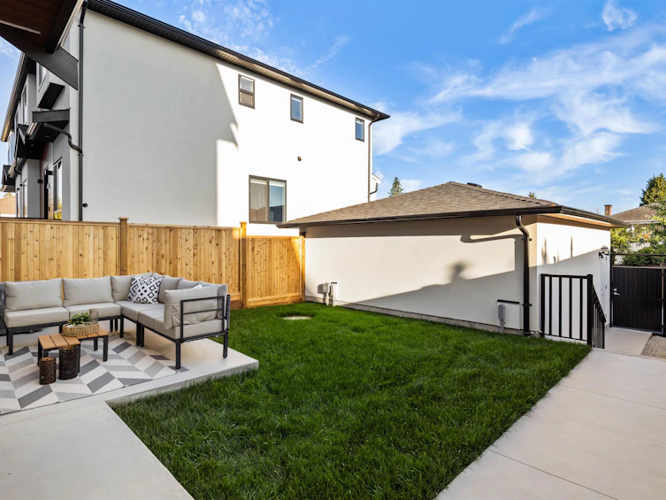 3-6682 Napier Street, Burnaby, BC, V5B 2C3 - 29