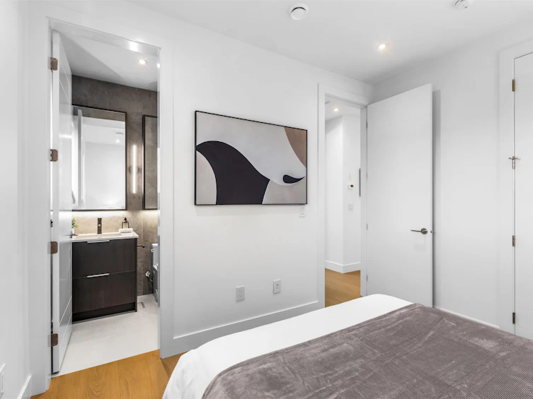 3-6682 Napier Street, Burnaby, BC, V5B 2C3 - 22