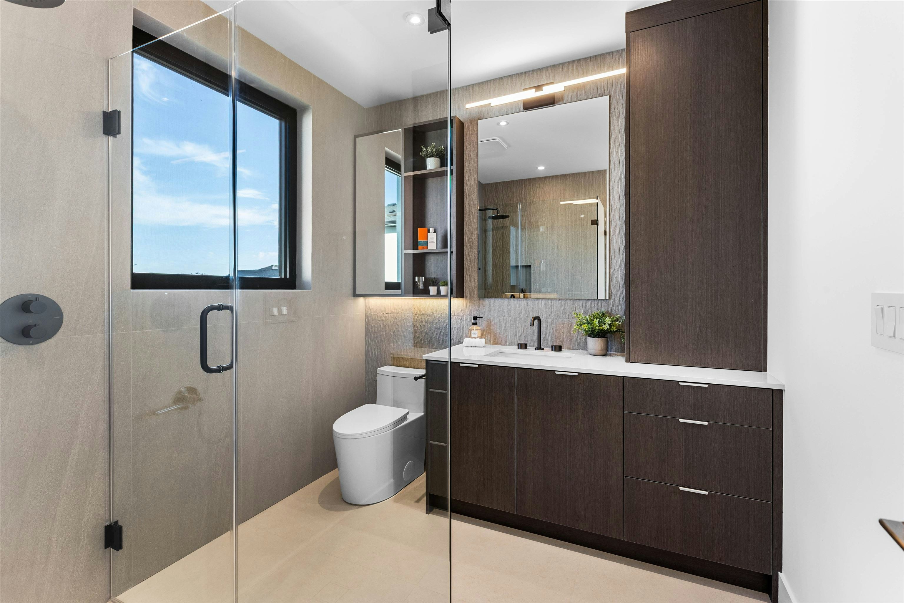 3-6682 Napier Street, Burnaby, BC, V5B 2C3 - 17