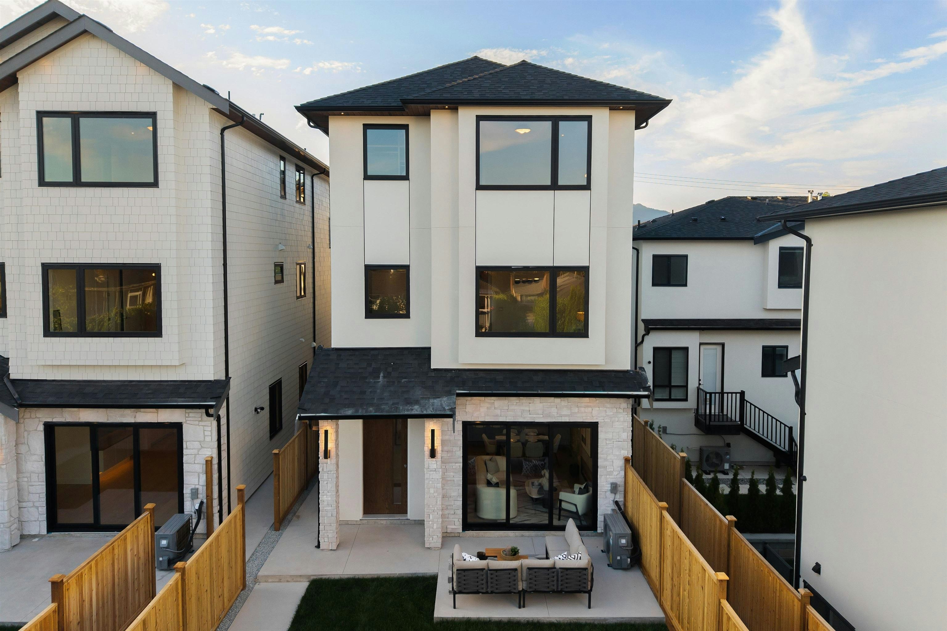 3-6682 Napier Street, Burnaby, BC, V5B 2C3 - 31