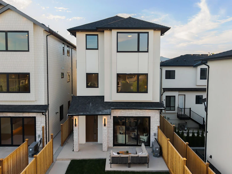 3-6682 Napier Street, Burnaby, BC, V5B 2C3 - 31