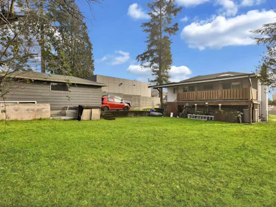 607 Alderson Avenue - 4