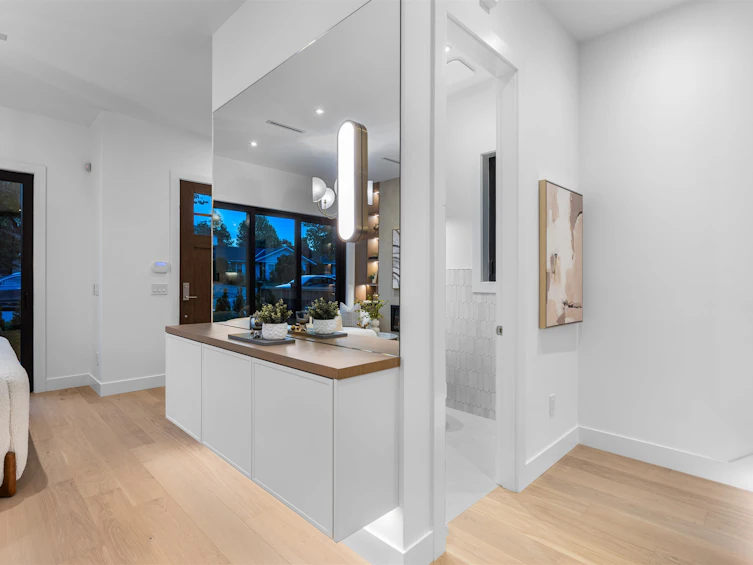 4-6682 Napier Street, Burnaby, BC, V5B 2C3 - 16