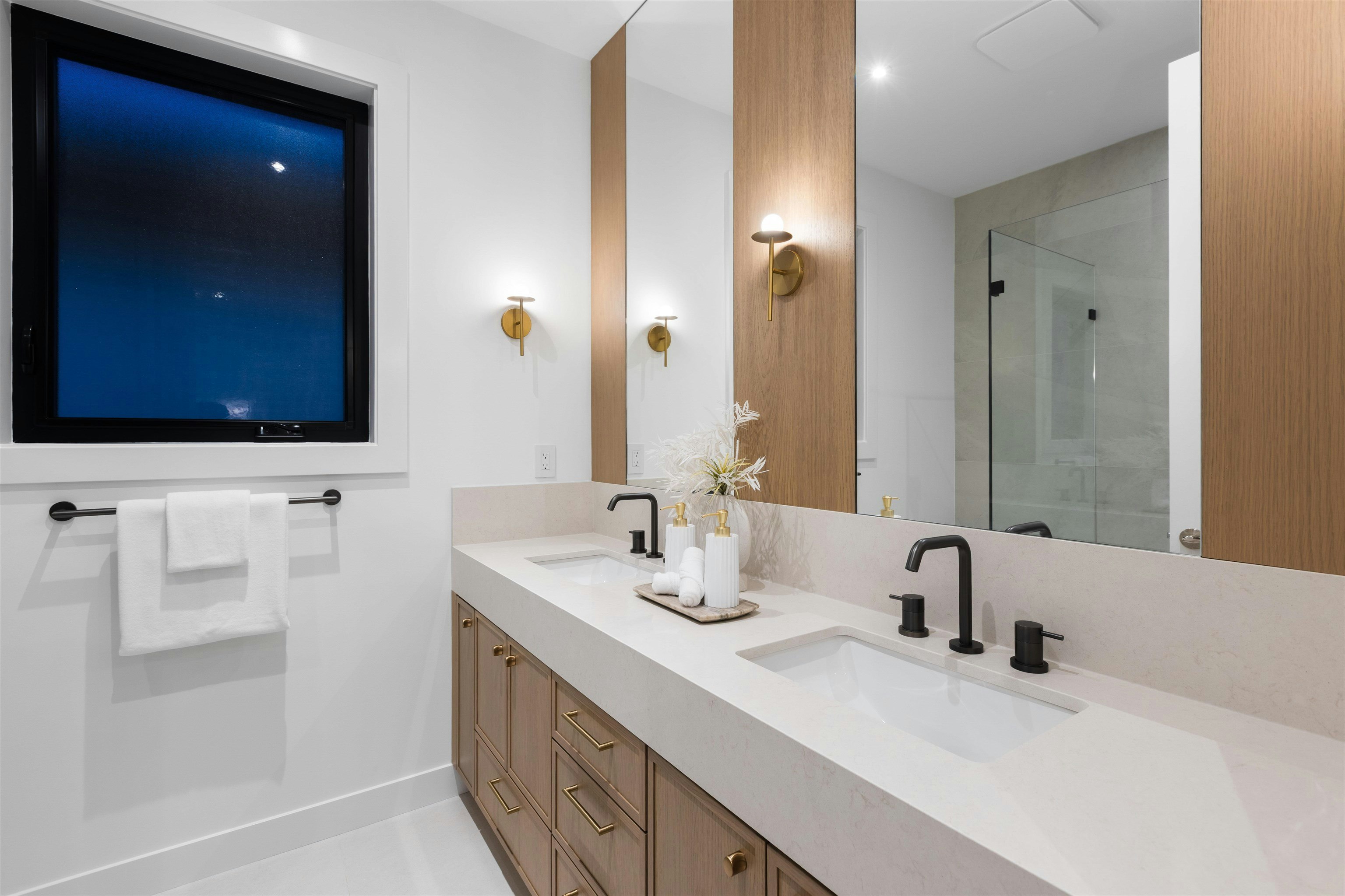 4-6682 Napier Street, Burnaby, BC, V5B 2C3 - 27
