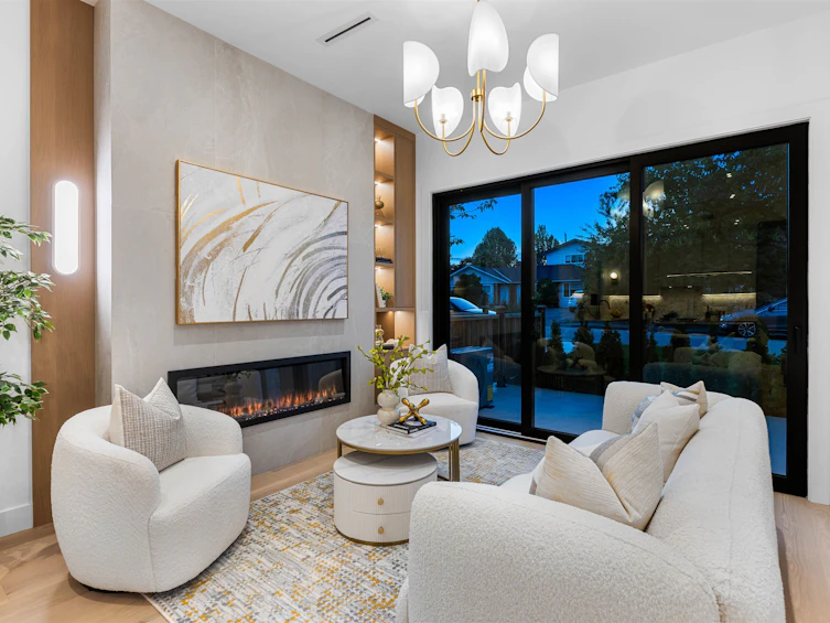 4-6682 Napier Street, Burnaby, BC, V5B 2C3 - 6