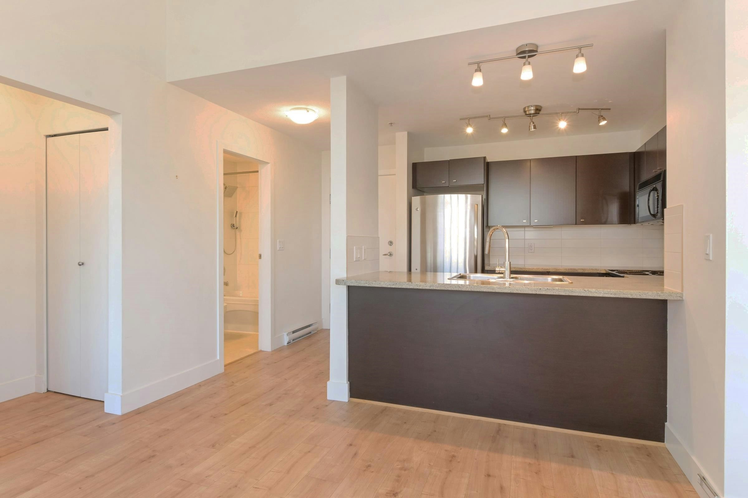 411-6815 188 Street, Surrey, BC, V4N 0Z8 - 10