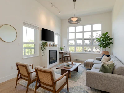 411-6815 188 Street - 2