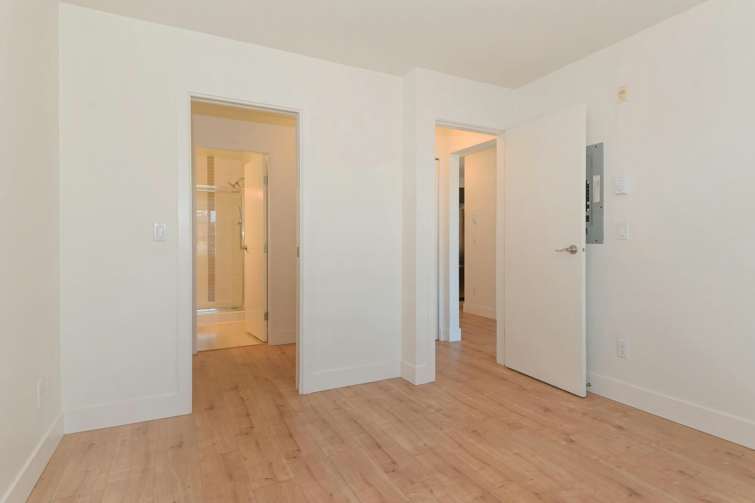 411-6815 188 Street, Surrey, BC, V4N 0Z8 - 17