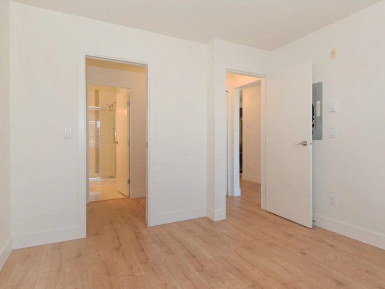 411-6815 188 Street, Surrey, BC, V4N 0Z8 - 17