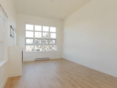 411-6815 188 Street - 4