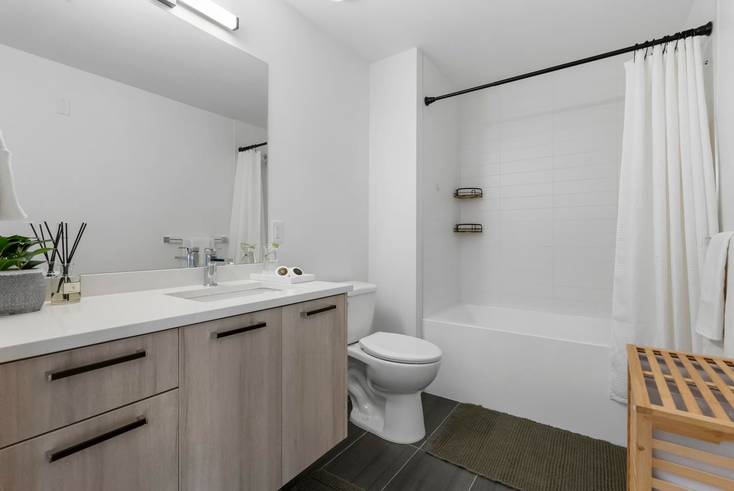 213-2002 St. George Street, Port Moody, BC, V3H 0N4 - 10