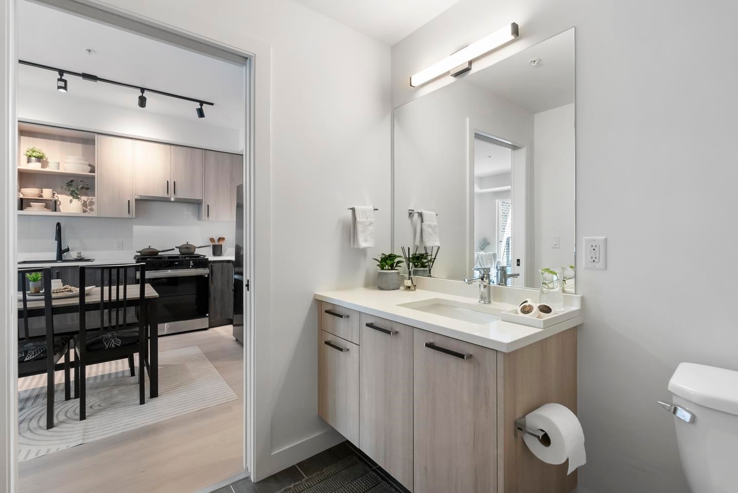 213-2002 St. George Street, Port Moody, BC, V3H 0N4 - 9