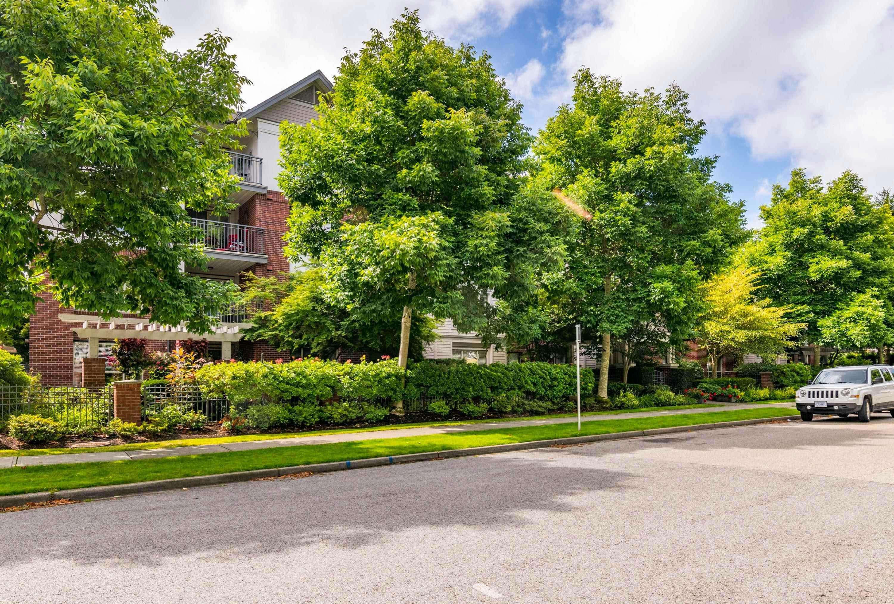 101-15188 22 Avenue, Surrey, BC, V4A 9T4