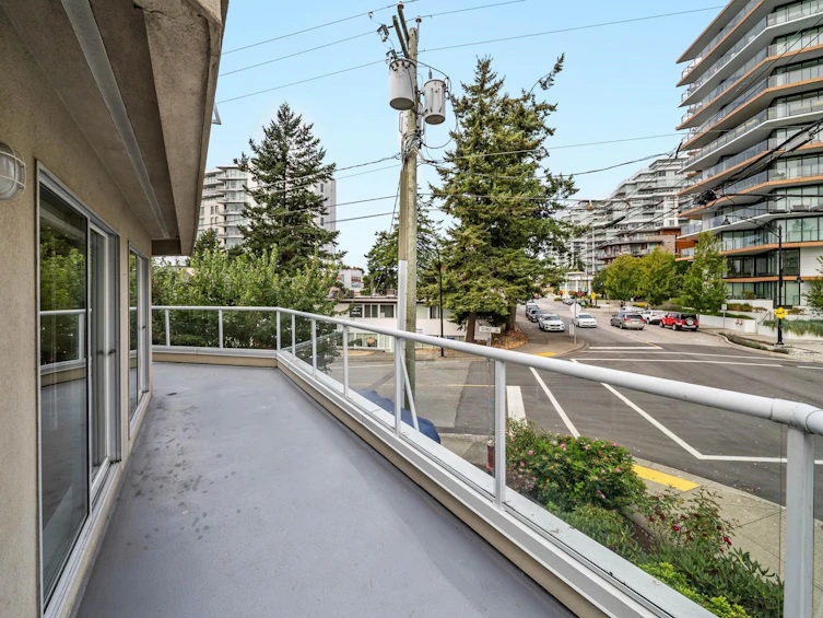 209-1378 George Street, Surrey, BC, V4B 3Z9 - 34