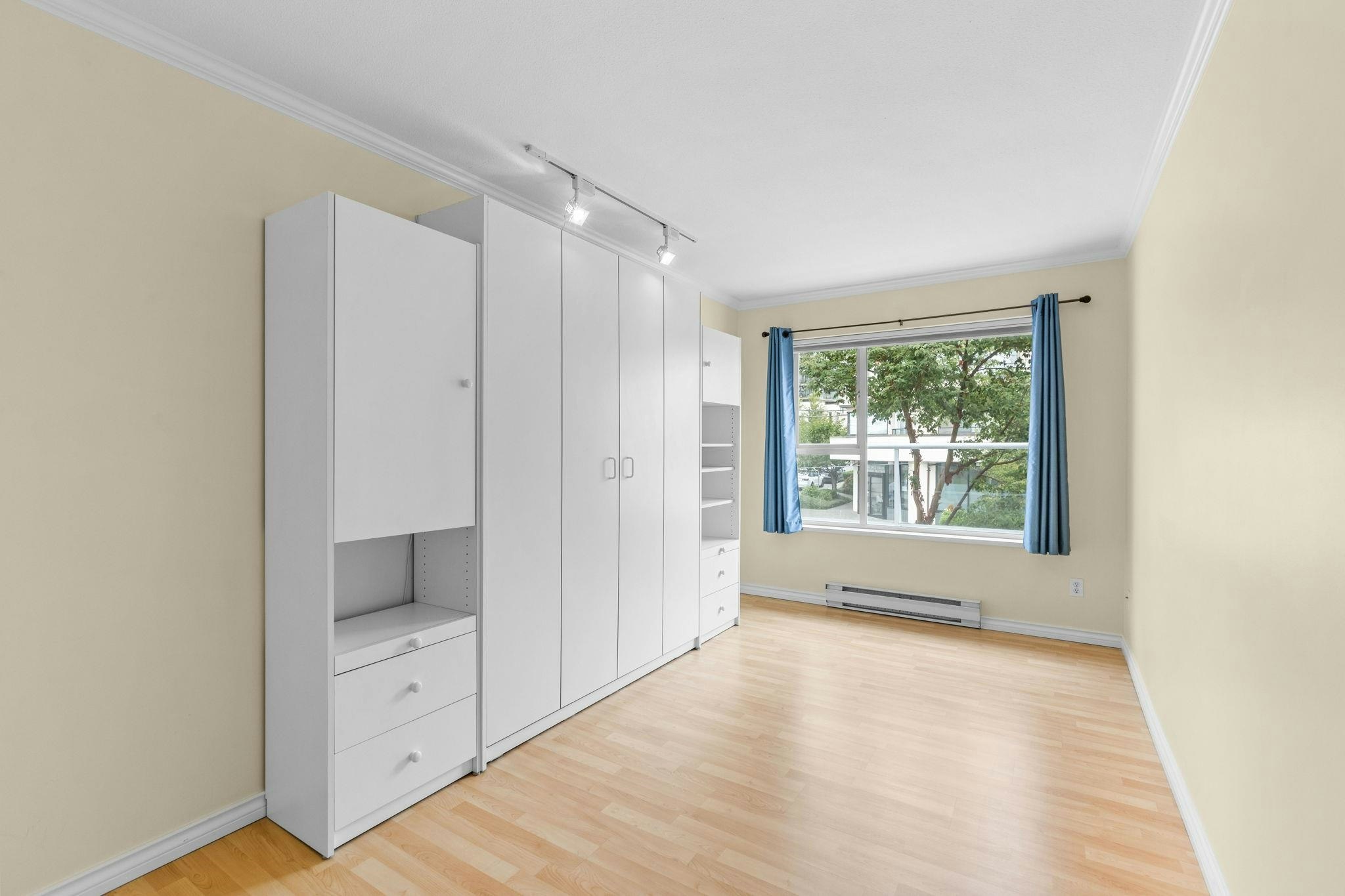 209-1378 George Street, Surrey, BC, V4B 3Z9 - 23