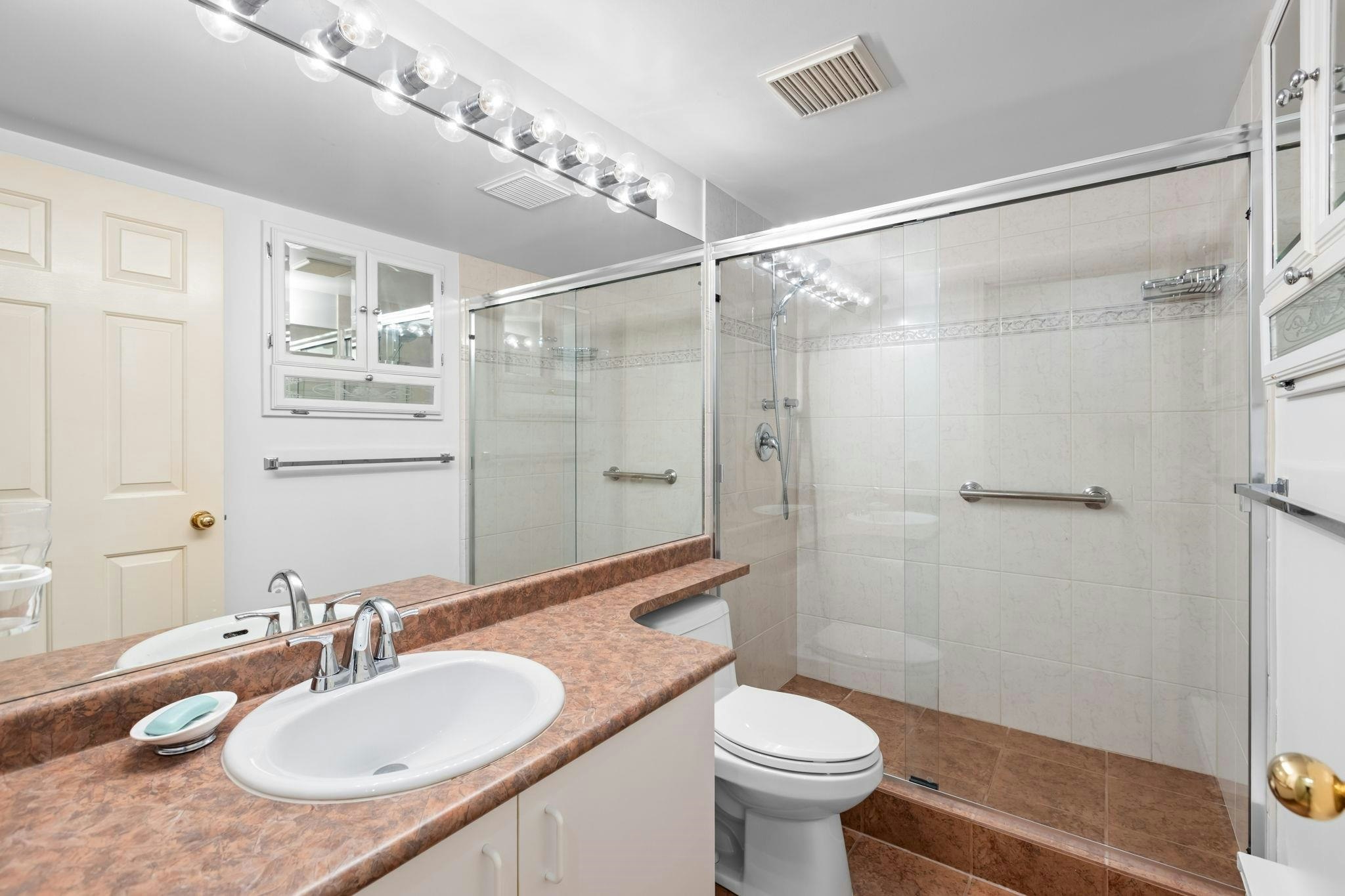 209-1378 George Street, Surrey, BC, V4B 3Z9 - 29