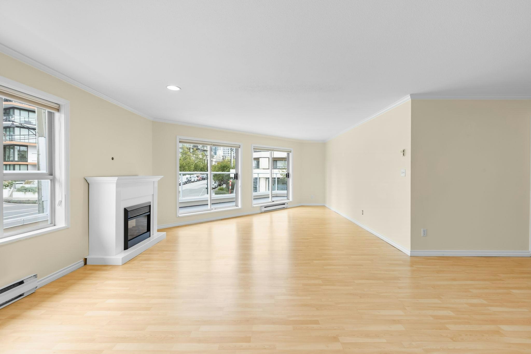 209-1378 George Street, Surrey, BC, V4B 3Z9 - 7