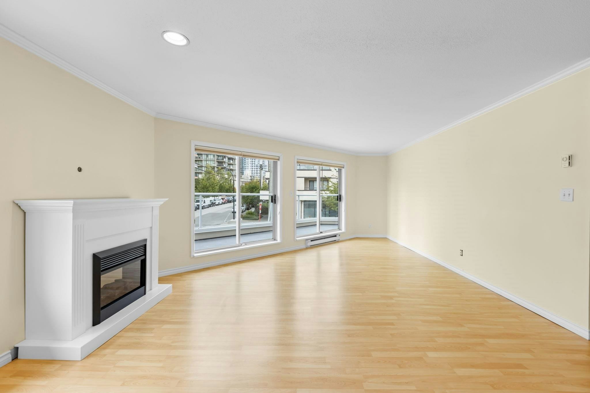 209-1378 George Street, Surrey, BC, V4B 3Z9 - 8
