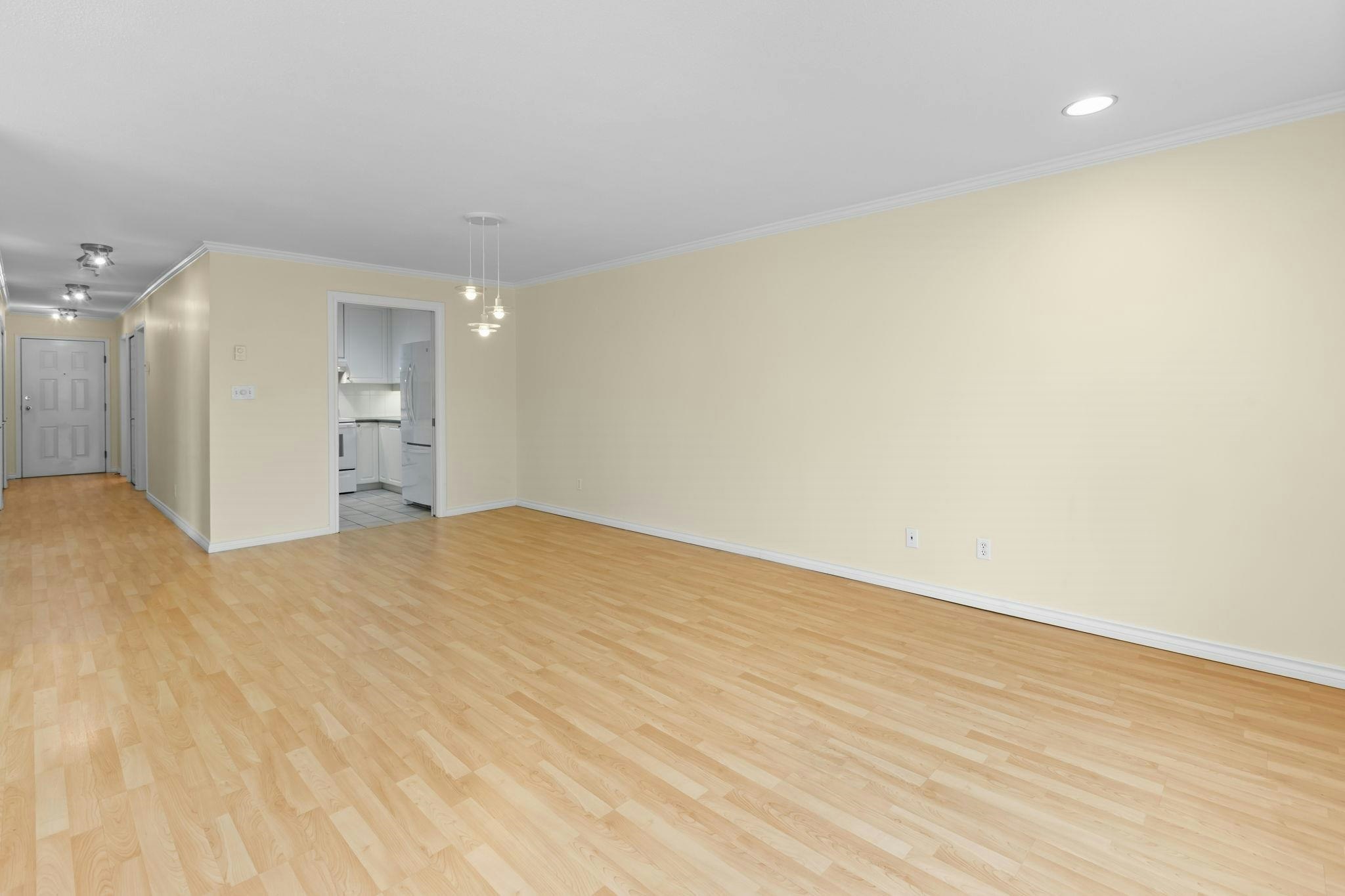 209-1378 George Street, Surrey, BC, V4B 3Z9 - 13