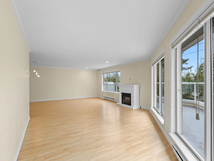 209-1378 George Street, Surrey, BC, V4B 3Z9 - 12